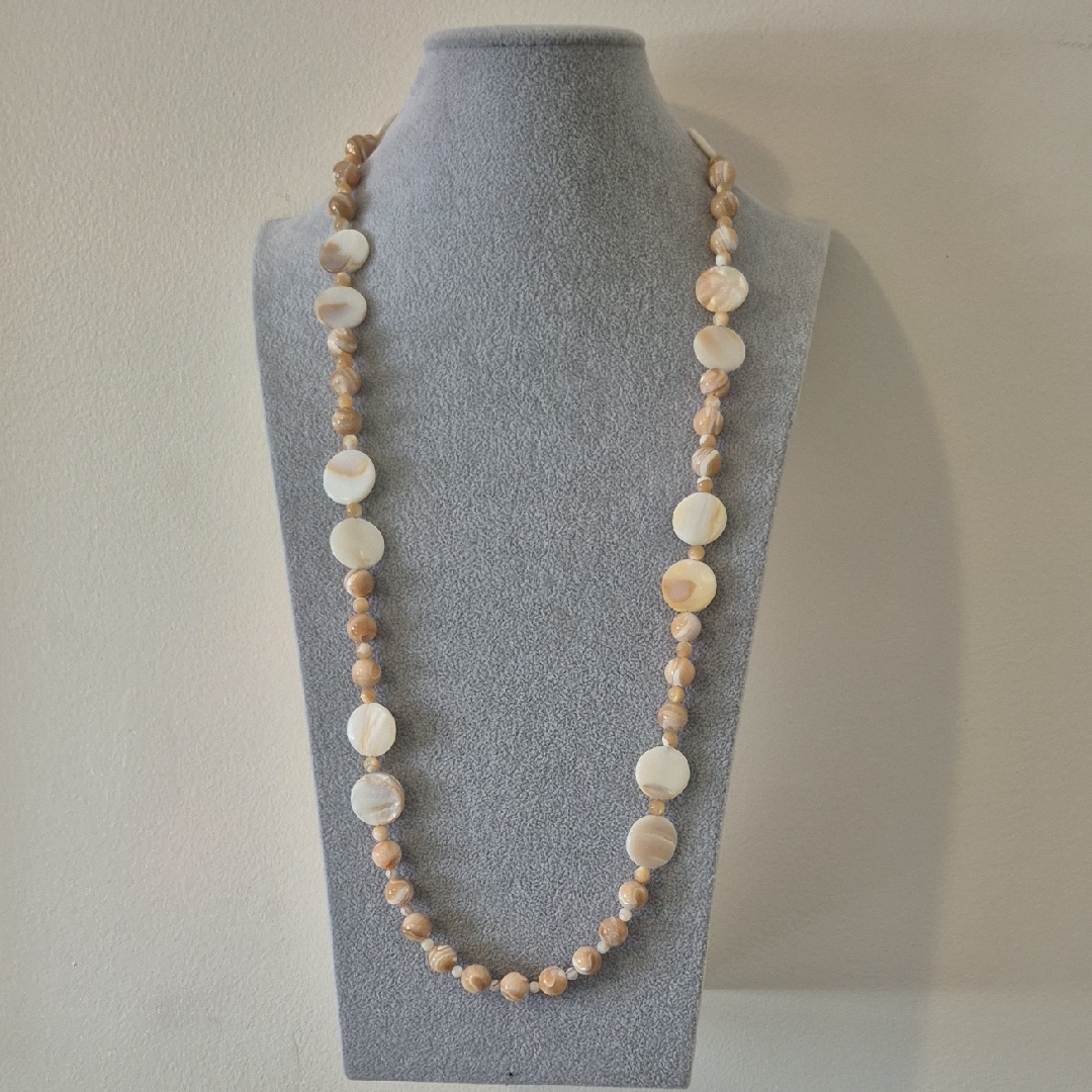 Natural Mother Of Pearl Necklace 36